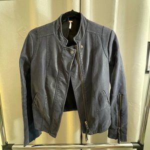 Barely worn Free People Navy Blue man made soft suede in size 4.